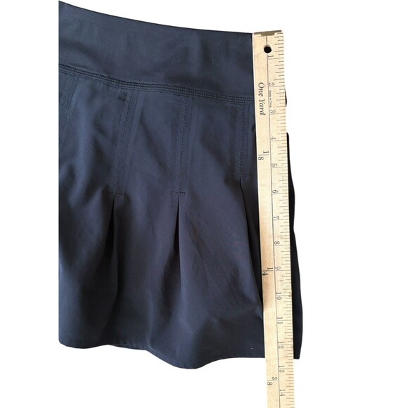 ATHLETA Black Tennis Skort Pleated Built in Mesh Shorts Pocket Size XS 983366 - Picture 5 of 10